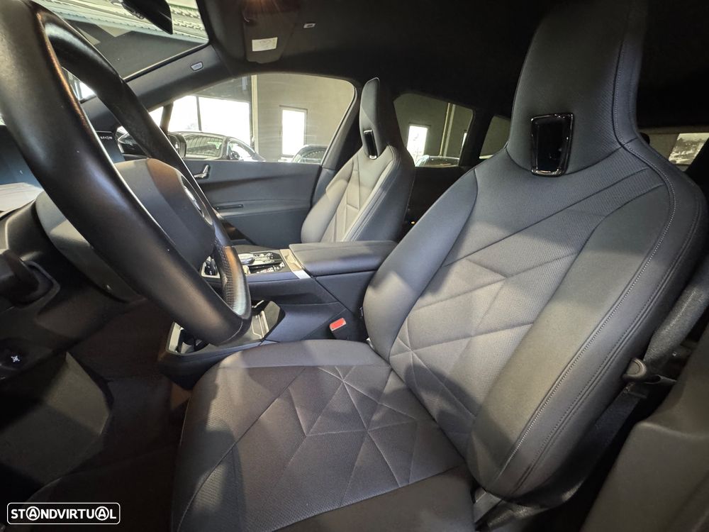 BMW iX xDrive 40 Pack Desportivo - 34