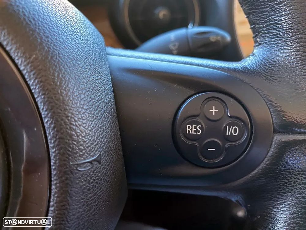 MINI Cabrio One - 23