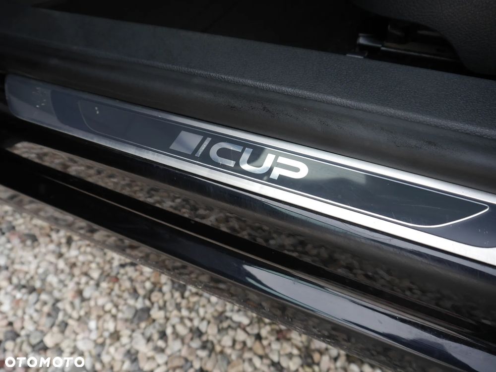 Volkswagen Tiguan 2.0 TDI DPF 4Motion BlueMotion Technology Cup Sport & Style - 13