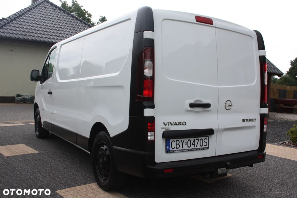 Opel Vivaro - 34