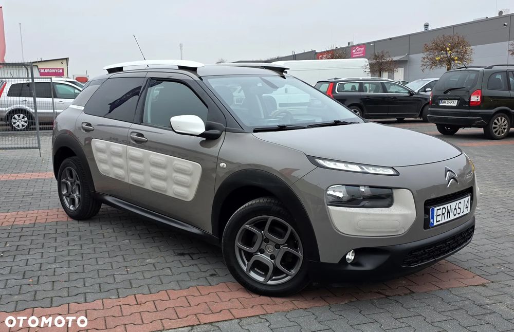 Citroën C4 Cactus 1.2 PureTech Shine Edition S&S - 2