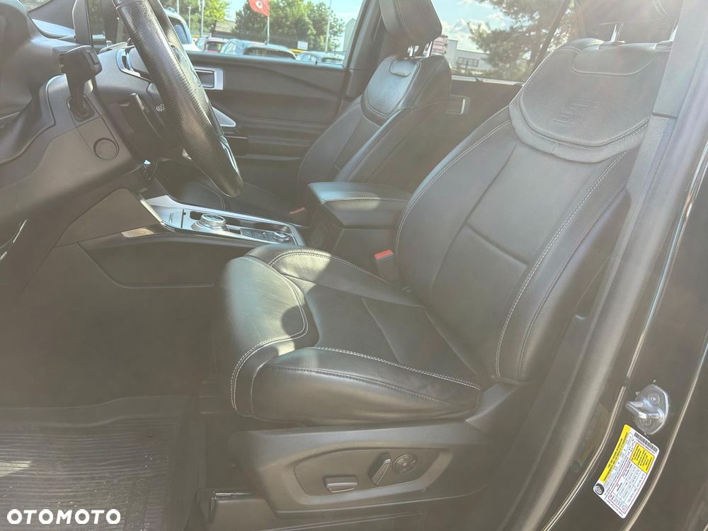 Ford Explorer EcoBoost Plug-in Hybrid PLATINUM - 16