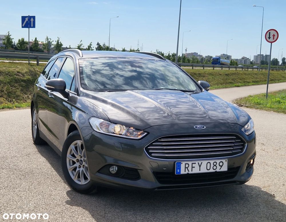 Ford Mondeo - 17