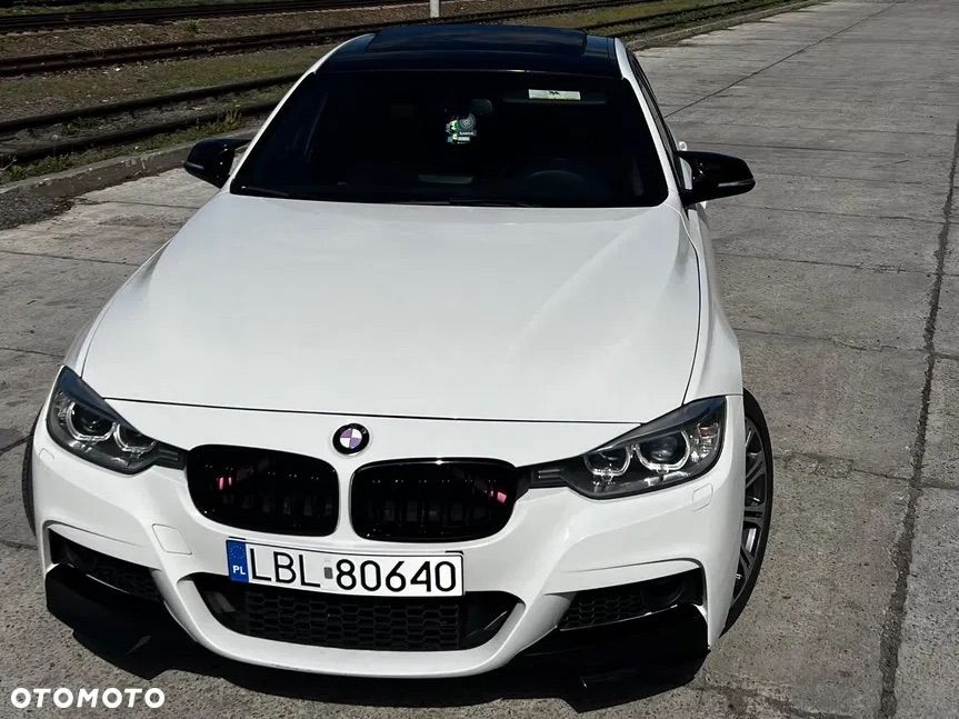 BMW Seria 3 328i xDrive Sport Line - 1