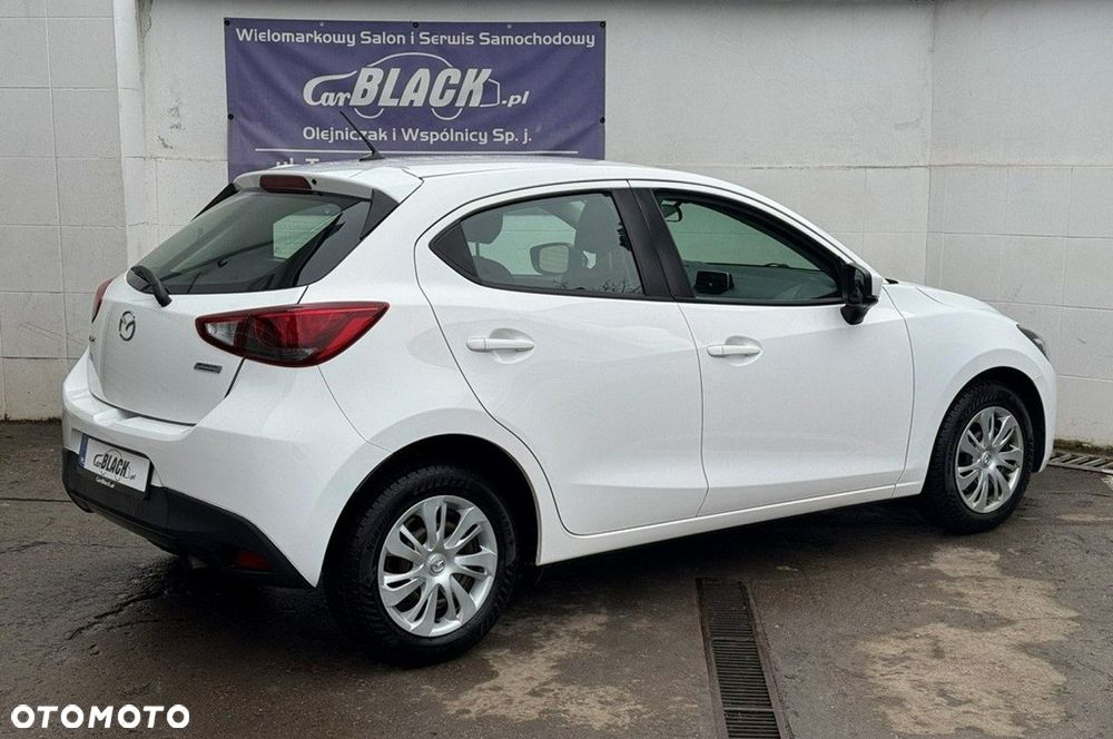 Mazda 2 - 6