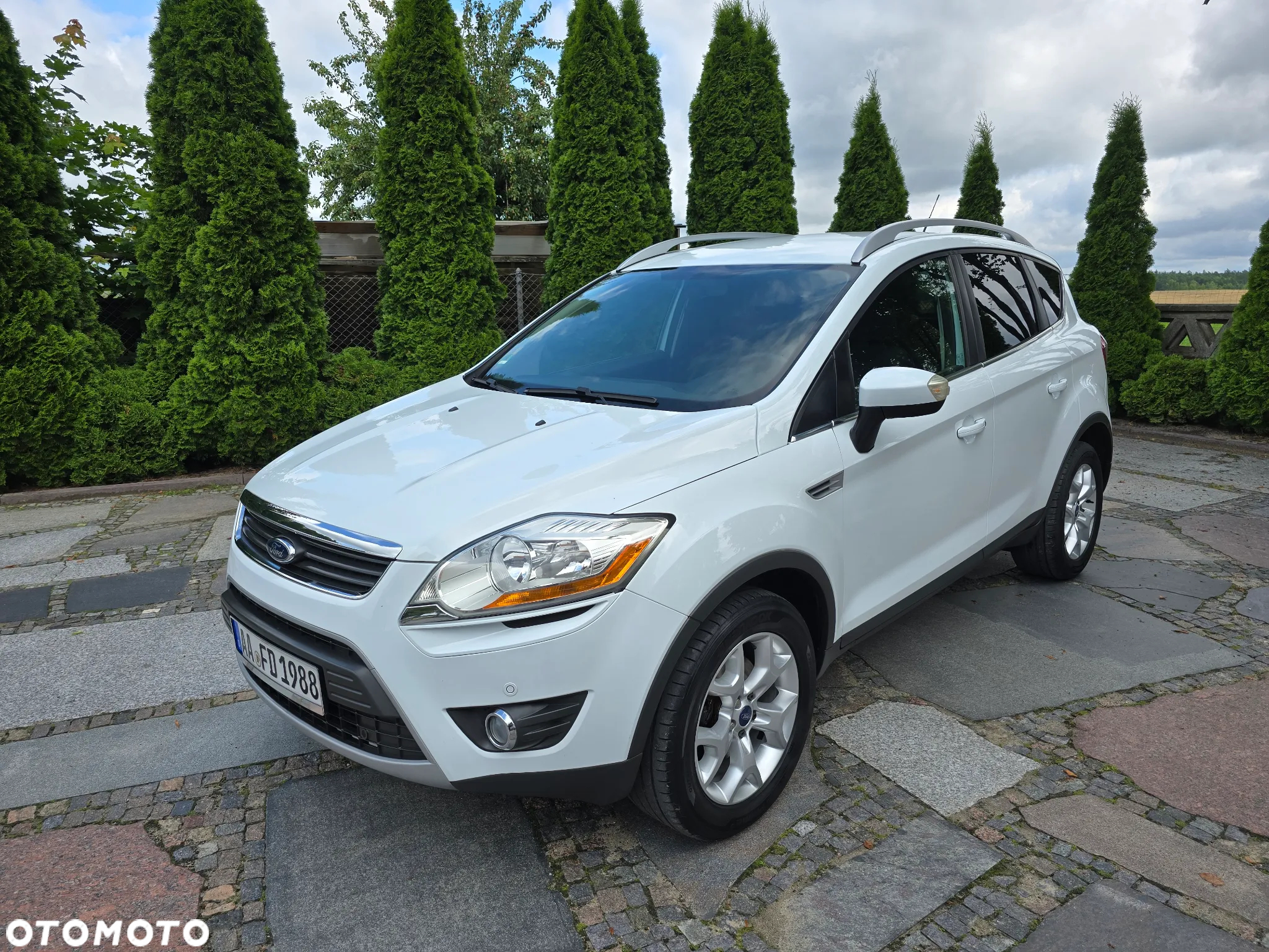 Ford Kuga 2.0 TDCi 4x4 Titanium - 13