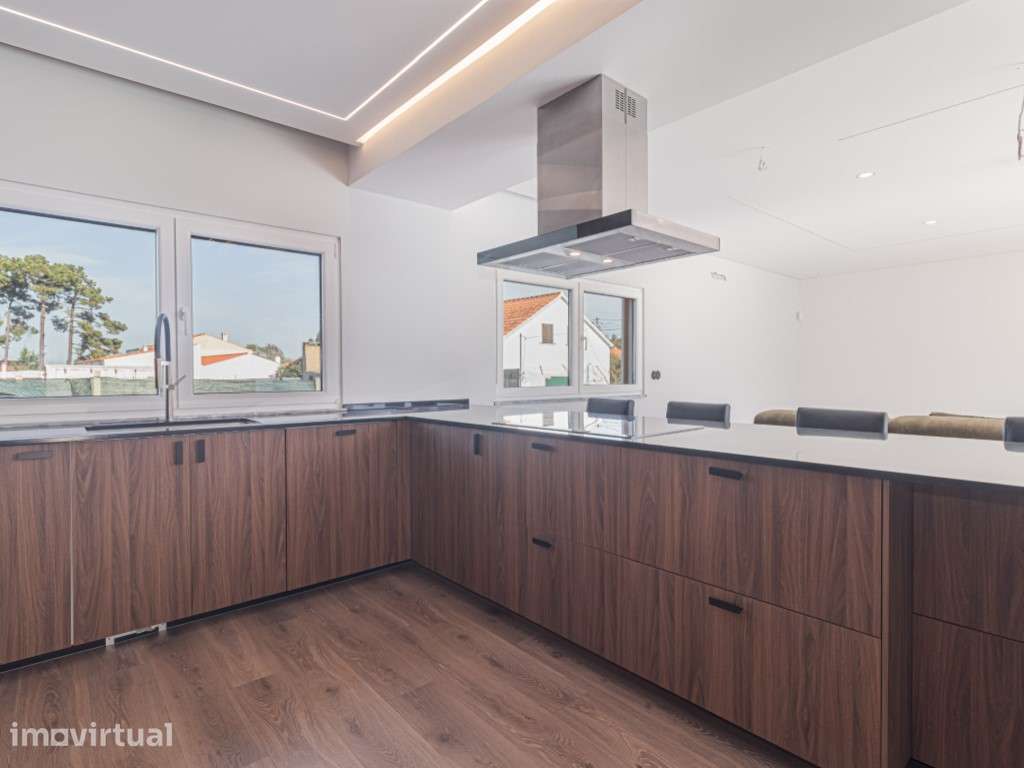 Moradia T4 Térrea com Piscina | Azeitão | Lote 750m² - Grande imagem: 5/20