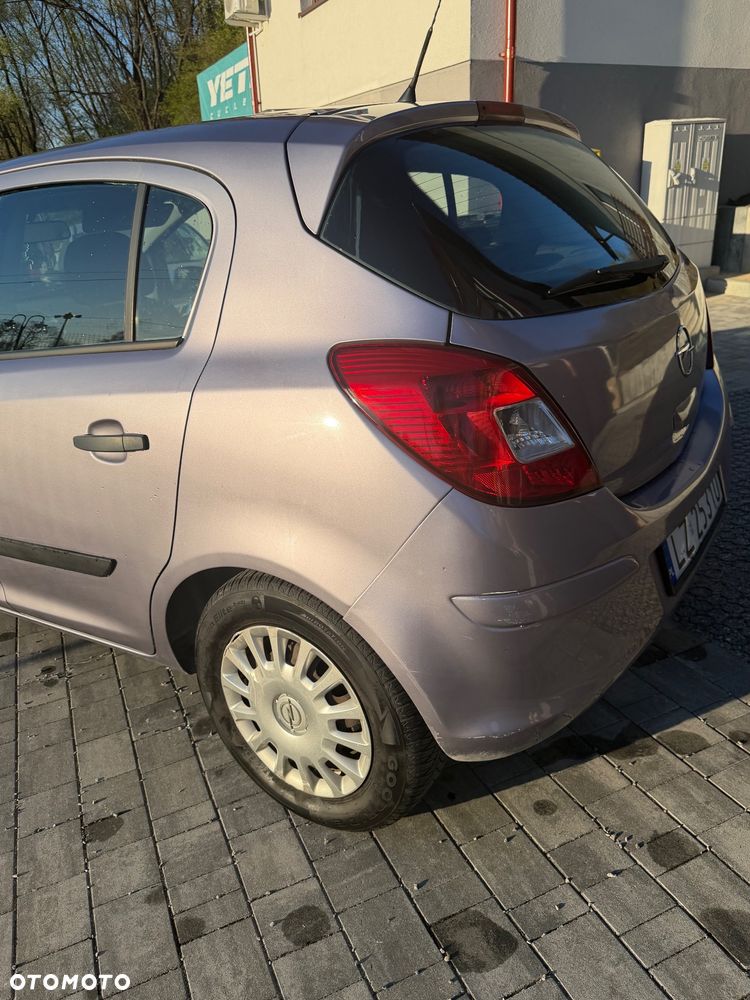 Opel Corsa 1.2 16V Enjoy - 10