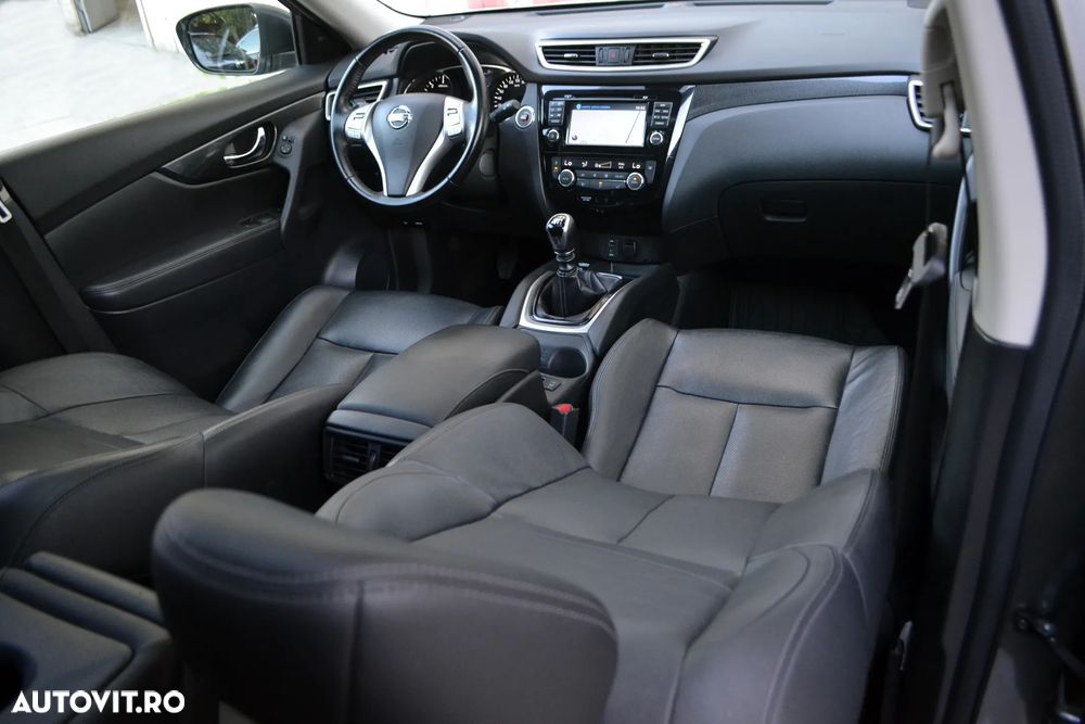 Nissan X-Trail 1.6L dCI Start/Stop Tekna - 11