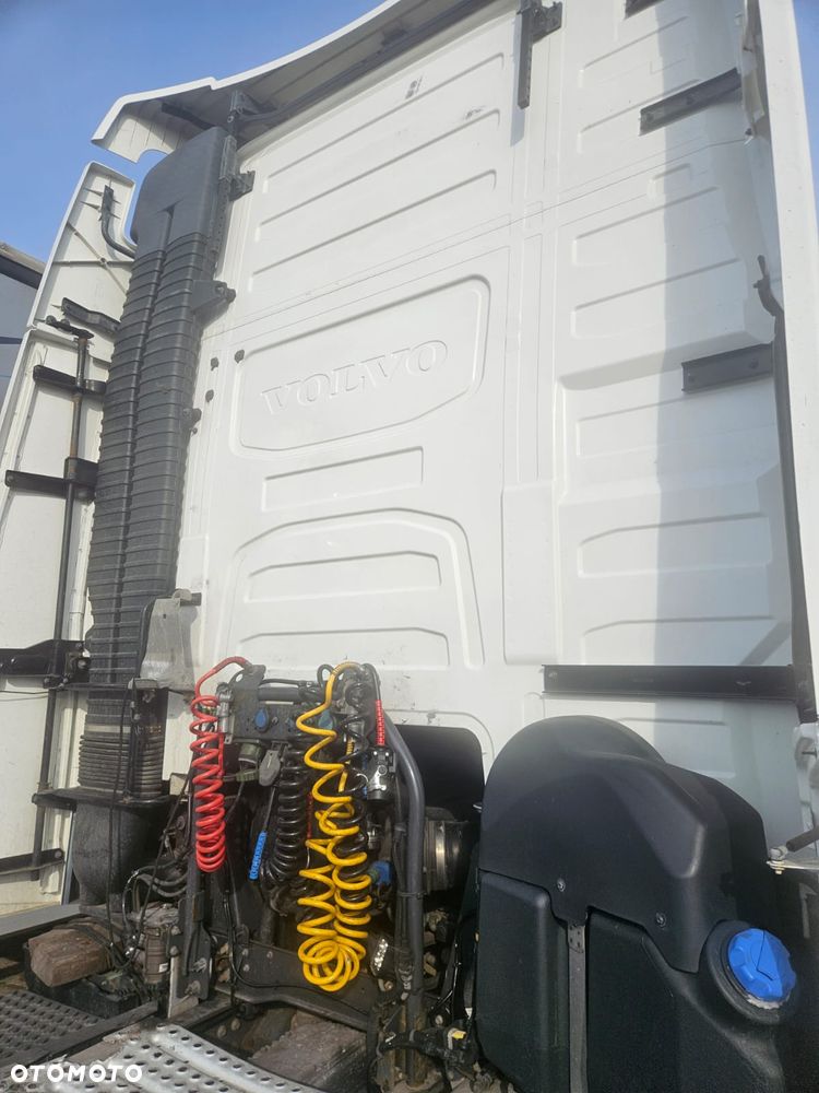 Volvo FH - 21