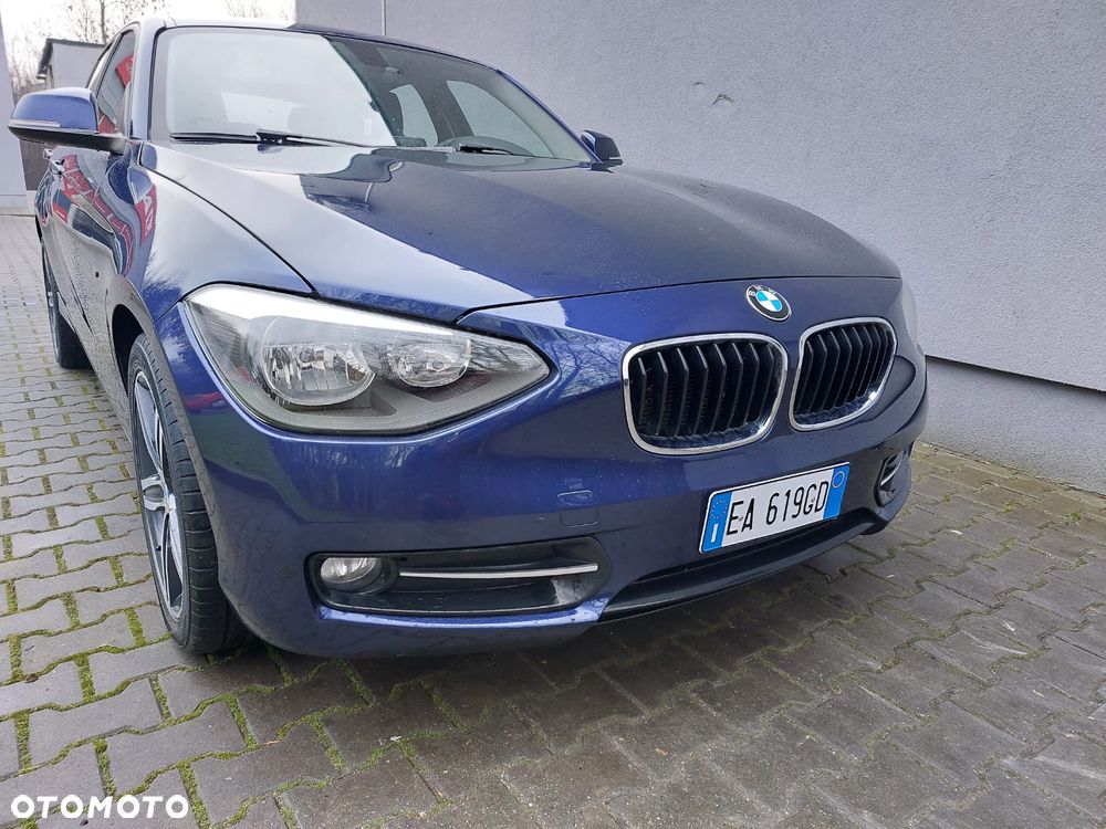 BMW Seria 1 118d Sport Line - 2