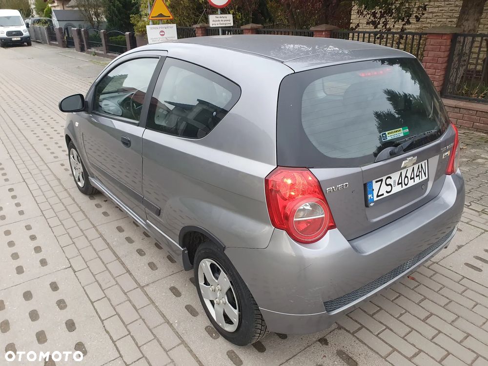 Chevrolet Aveo 1.2 16V LS - 4