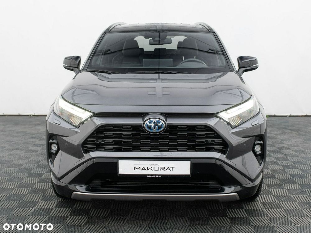 Toyota RAV4 - 8