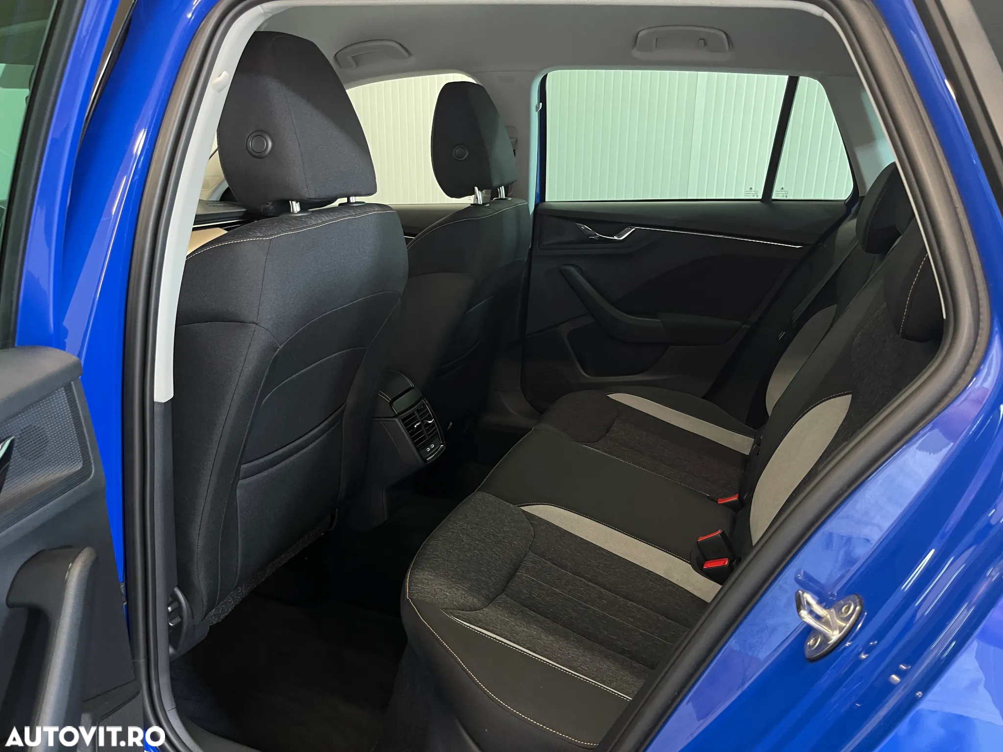 Skoda Kamiq 1.0 TSI DSG Style - 10