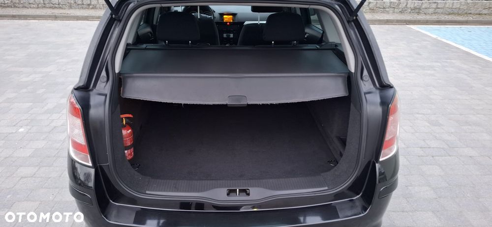 Opel Astra 1.9 CDTI Sport - 14