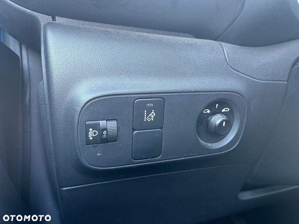 Citroën C3 1.2 PureTech Exclusive - 21