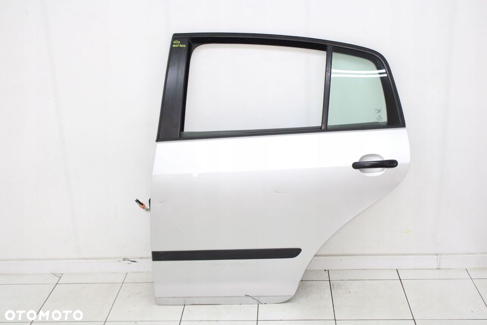 DRZWI LEWE TYLNE LEWY TYŁ VOLKSWAGEN VW GOLF PLUS 05R- LA7W - KOD LAKIERU - 5