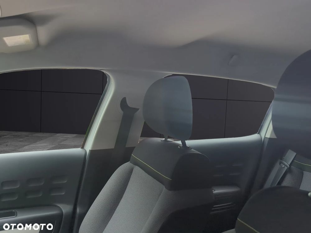 Citroën C3 1.2 PureTech Feel - 23