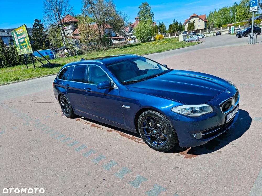 BMW Seria 5 528i Sport-Aut - 4