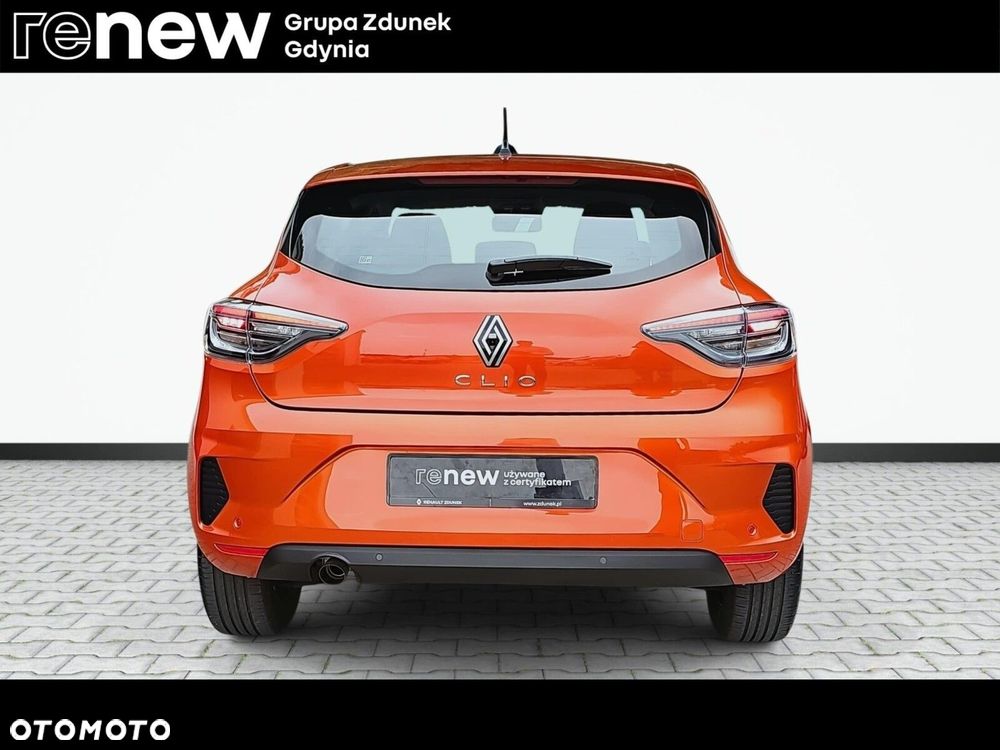 Renault Clio - 7