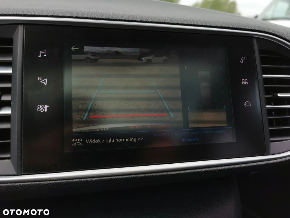 Peugeot 308 - 13