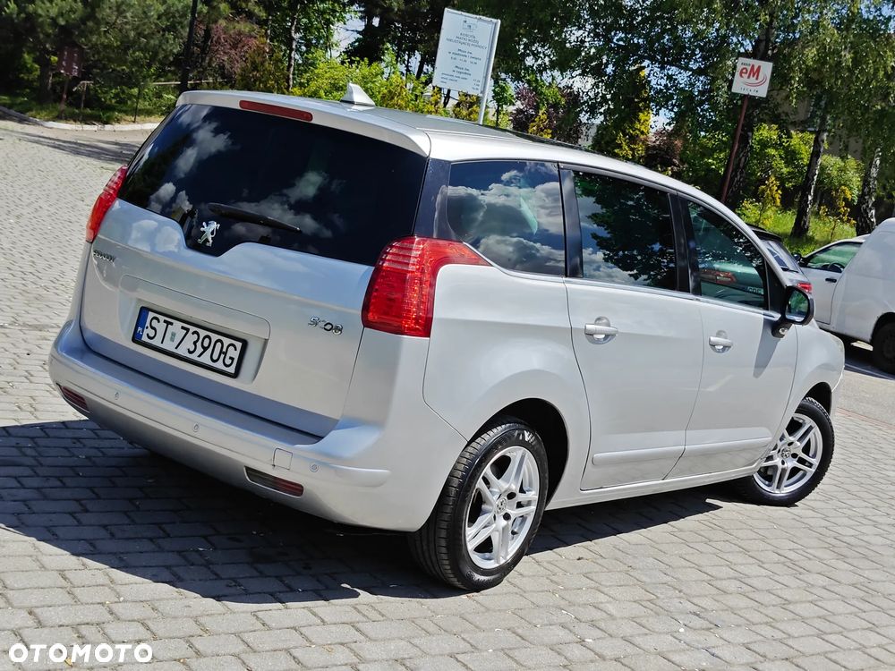 Peugeot 5008 155 THP Premium - 4