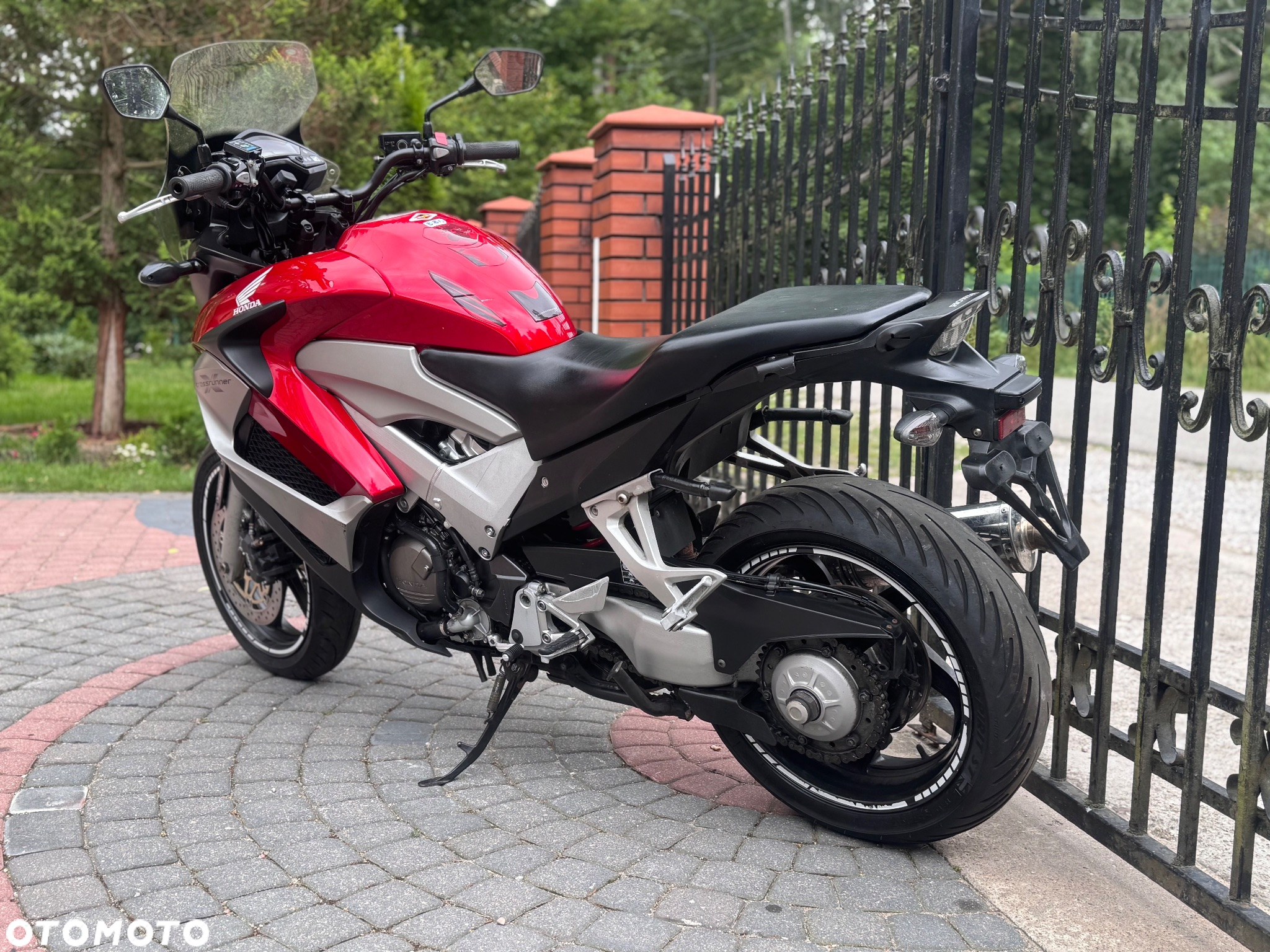 Honda VFR - 8
