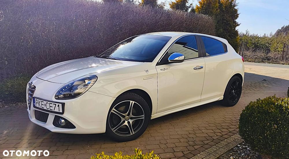 Alfa Romeo Giulietta 2.0 JTDM Exclusive - 6