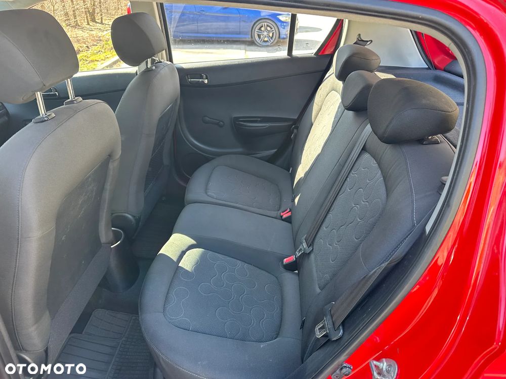 Hyundai i20 1.2 FIFA WM Edition - 5