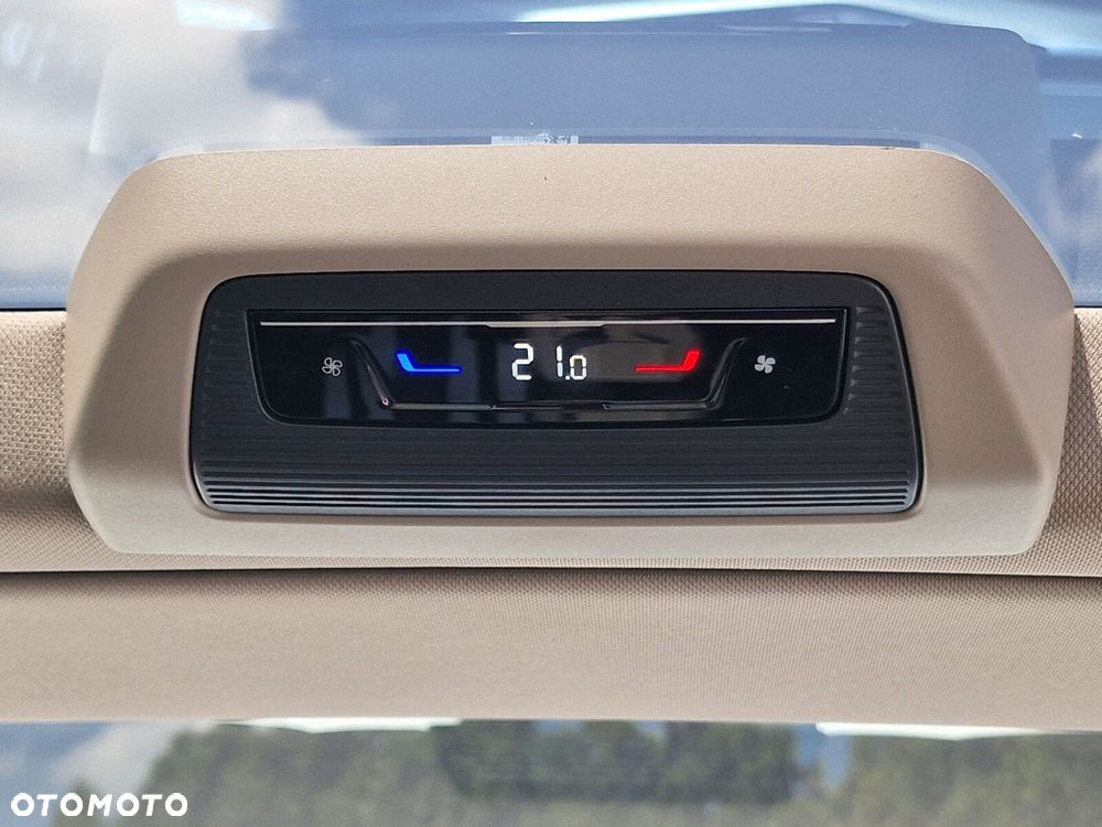 Volkswagen Multivan 2.0 TSI L2 Life DSG - 33