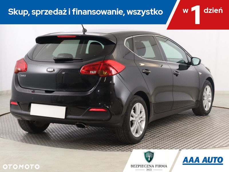 Kia Ceed - 6