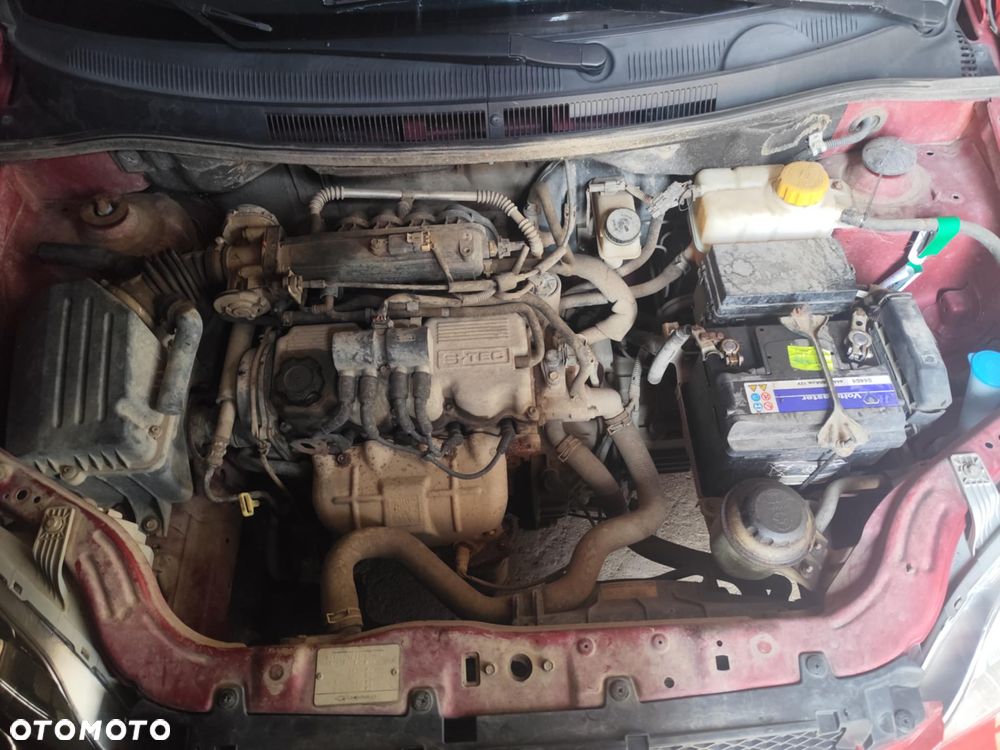 Chevrolet Aveo 1.2 SE / Plus - 12