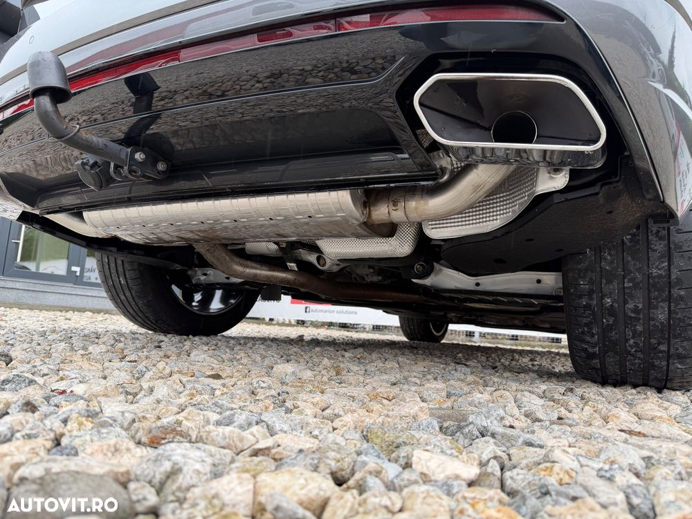 Volkswagen Touareg 3.0 V6 TDI 4Motion DPF Automatik R-Line - 33