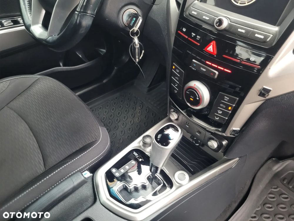 SsangYong/KGM Tivoli e-XDi 160 4WD Quartz - 30