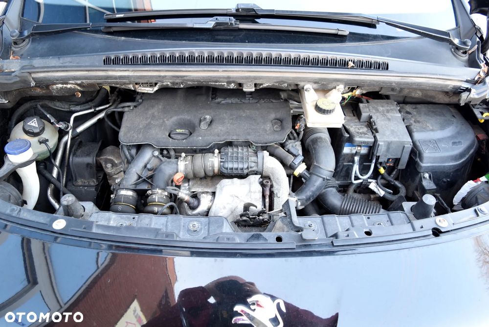 Peugeot 3008 1.6 HDi Access - 25