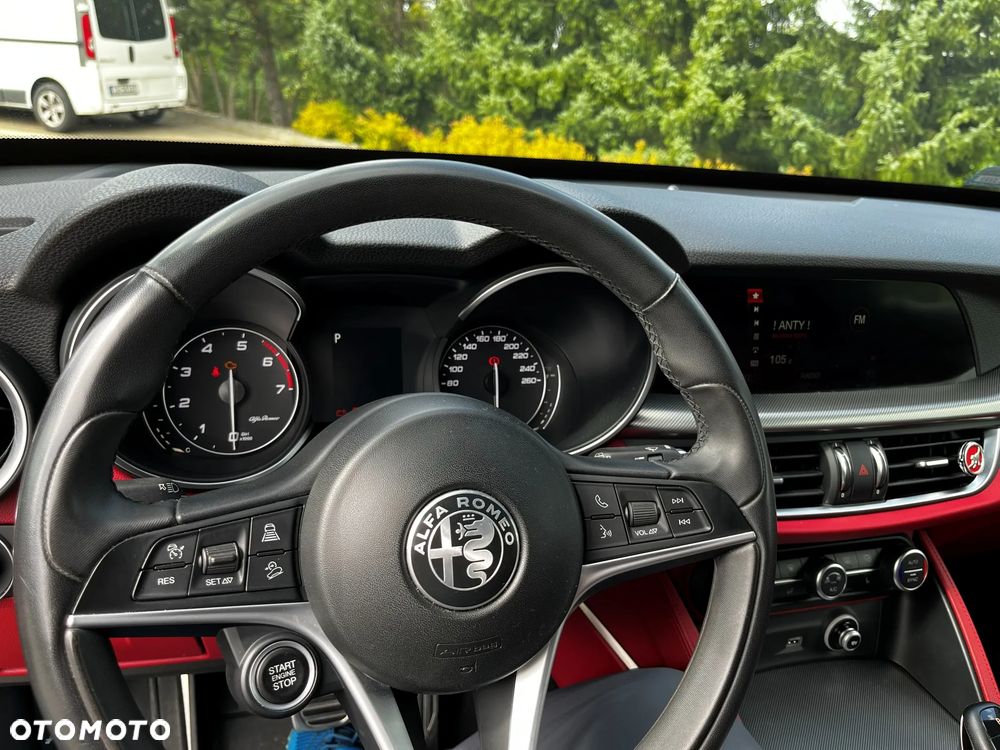 Alfa Romeo Stelvio 2.0 Turbo Executive Q4 - 11