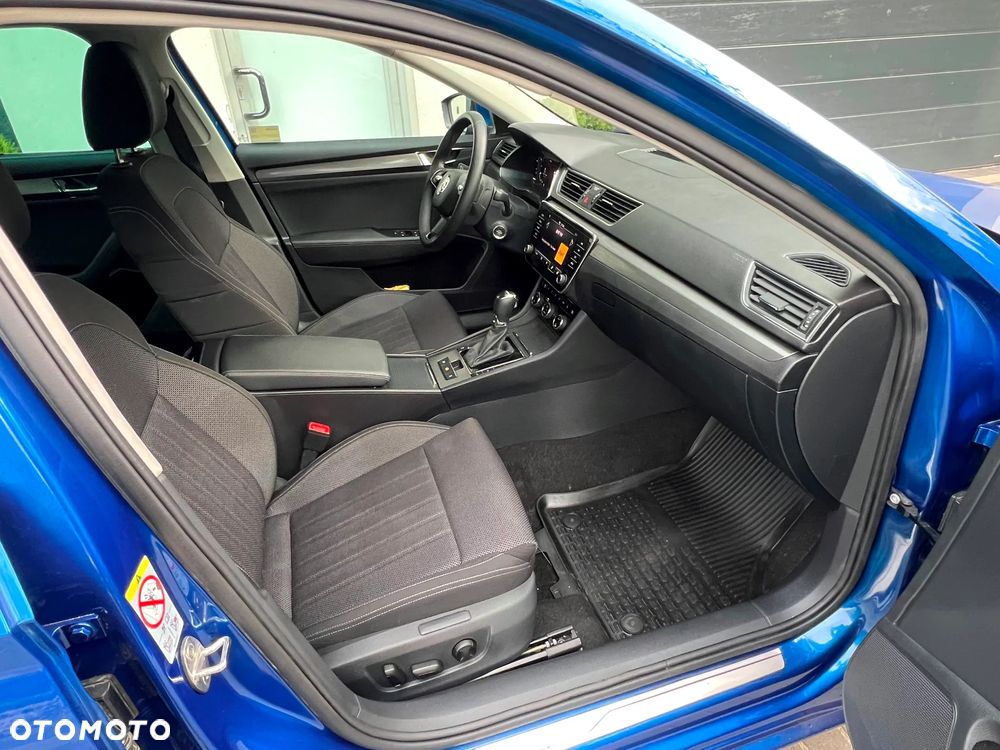 Skoda Superb 2.0 TDI SCR Style DSG - 14