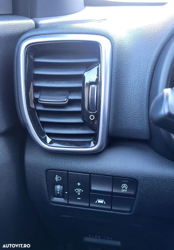 Kia Sportage 1.6 T-GDI 7DCT 4x4 GT Line - 15