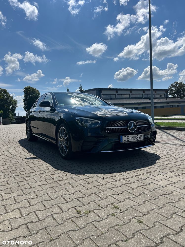 Mercedes-Benz Klasa E 200 4-Matic AMG - 3