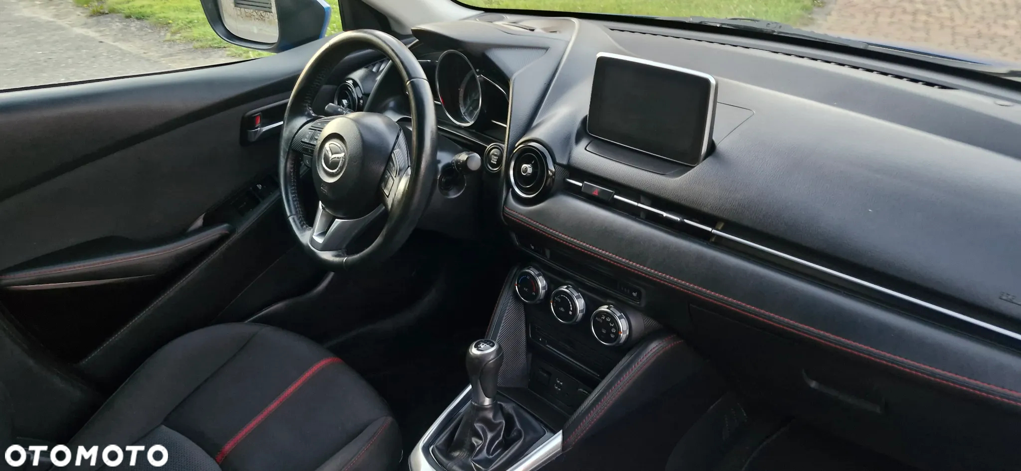 Mazda 2 SKYACTIV-G 90 Sports-Line - 35