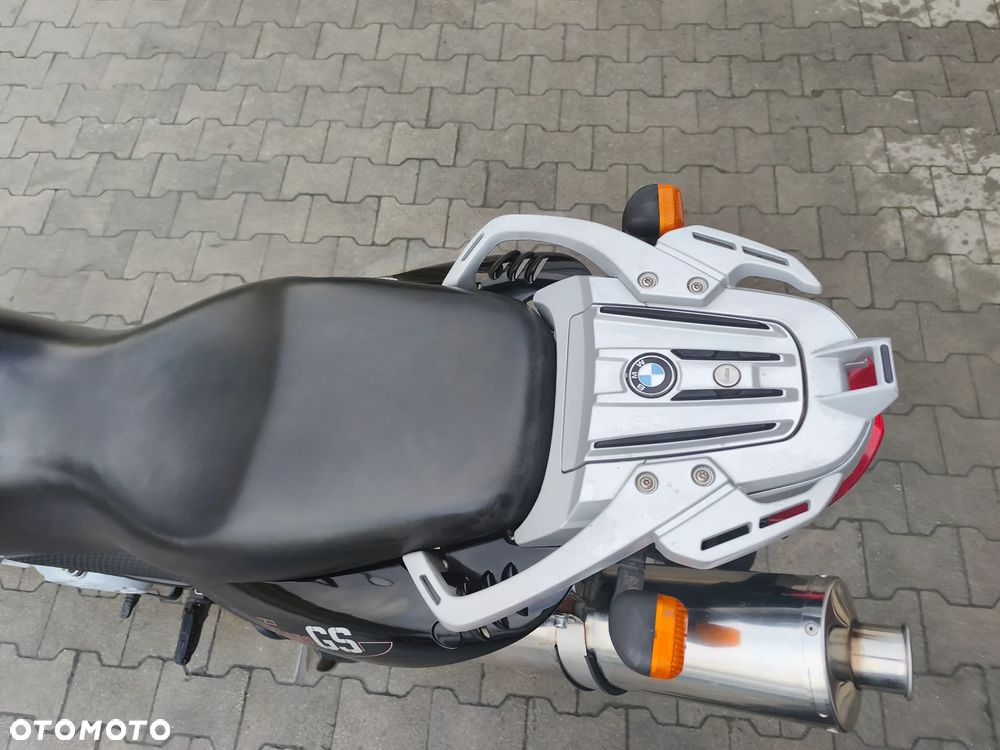 BMW F - 33