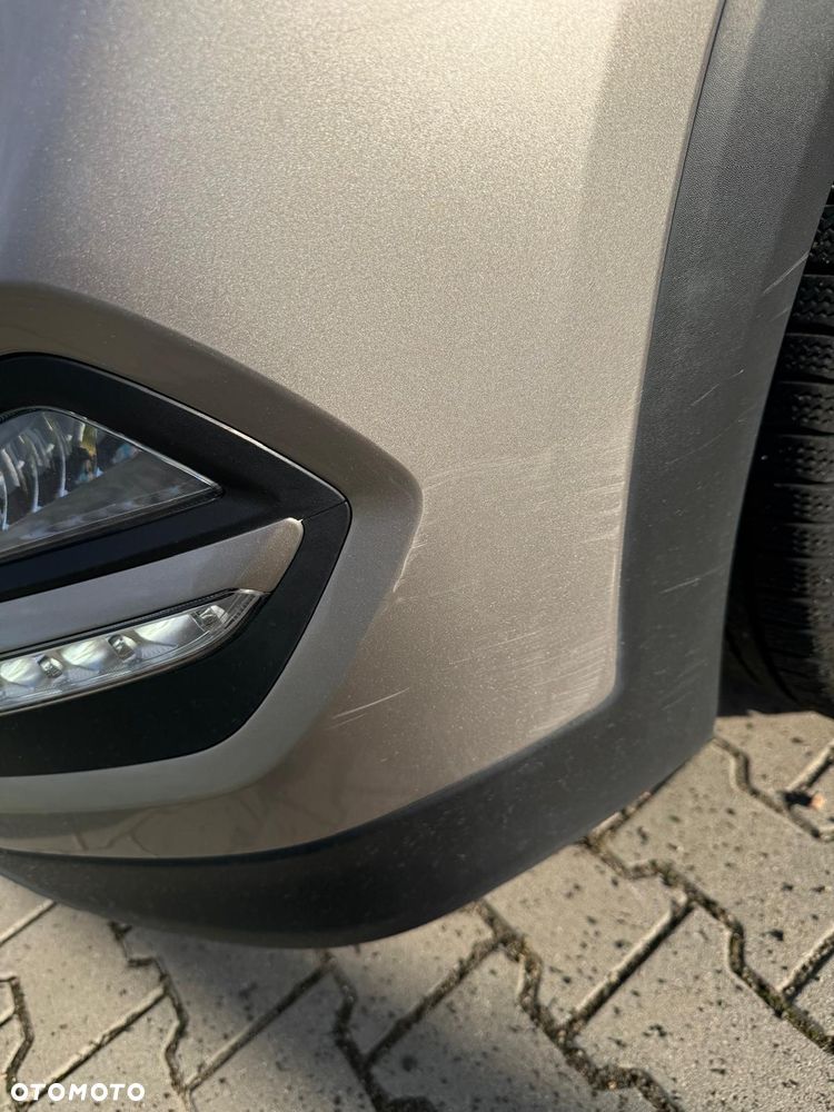 Hyundai Tucson 1.6 GDI BlueDrive GO 2WD - 9