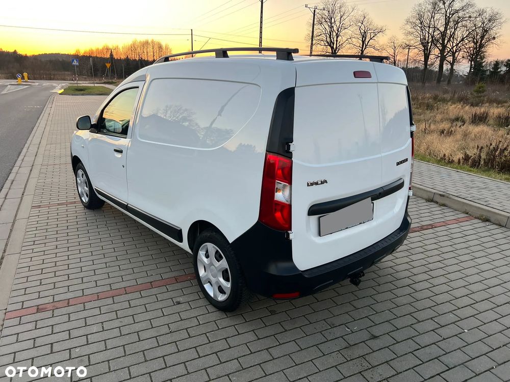 Dacia Dokker - 10