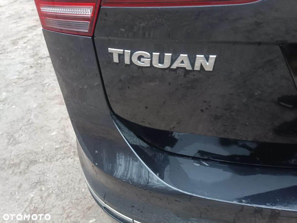 Volkswagen Tiguan 2.0 TDI SCR R-Line - 36