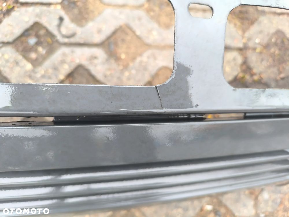 zderzak przód mercedes 190 W201 - 2