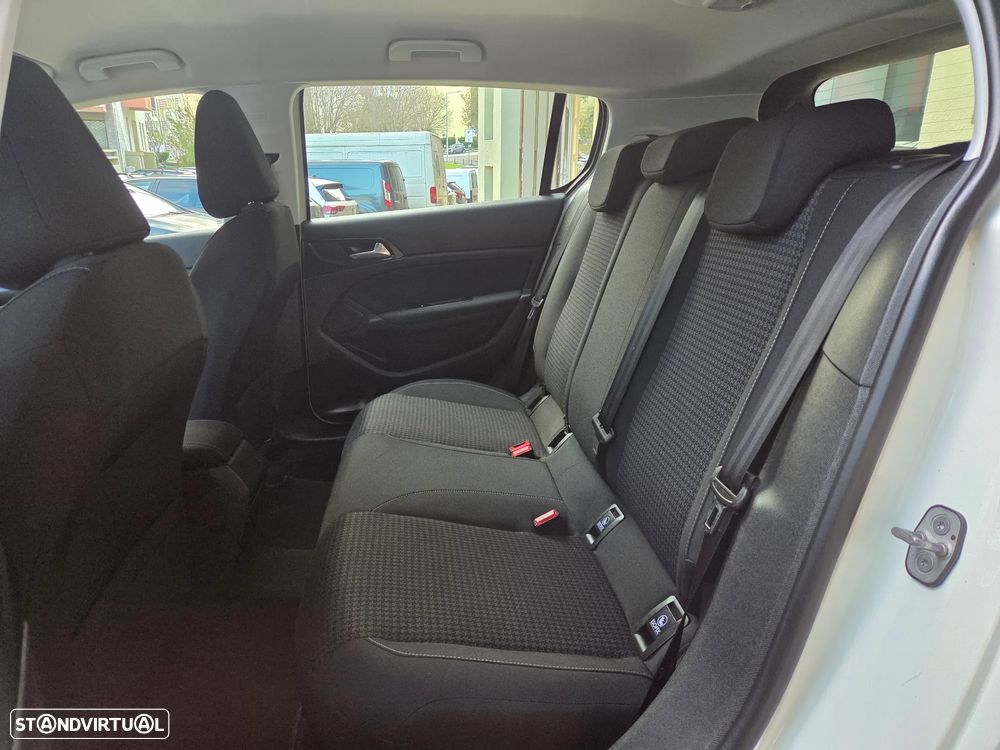 Peugeot 308 PureTech 130 GPF EAT8 Stop & Start Active Pack - 11