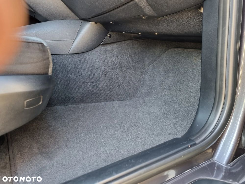 BMW Seria 1 116i - 14