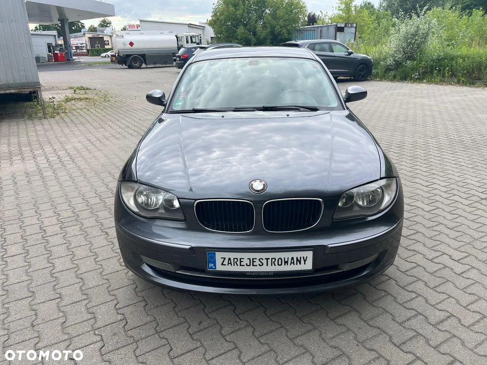 BMW Seria 1 118d DPF - 9