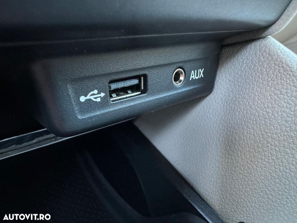 Skoda Octavia 1.6 TDI DSG Style - 27