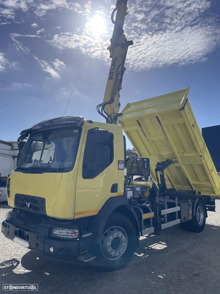 Renault D16 - 240Cv - Basculante C/ Grua - 2019 - 1